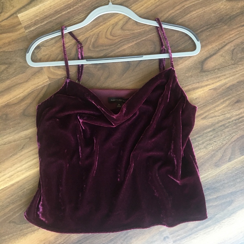 Banana republic burgundy velvet cowl neck top